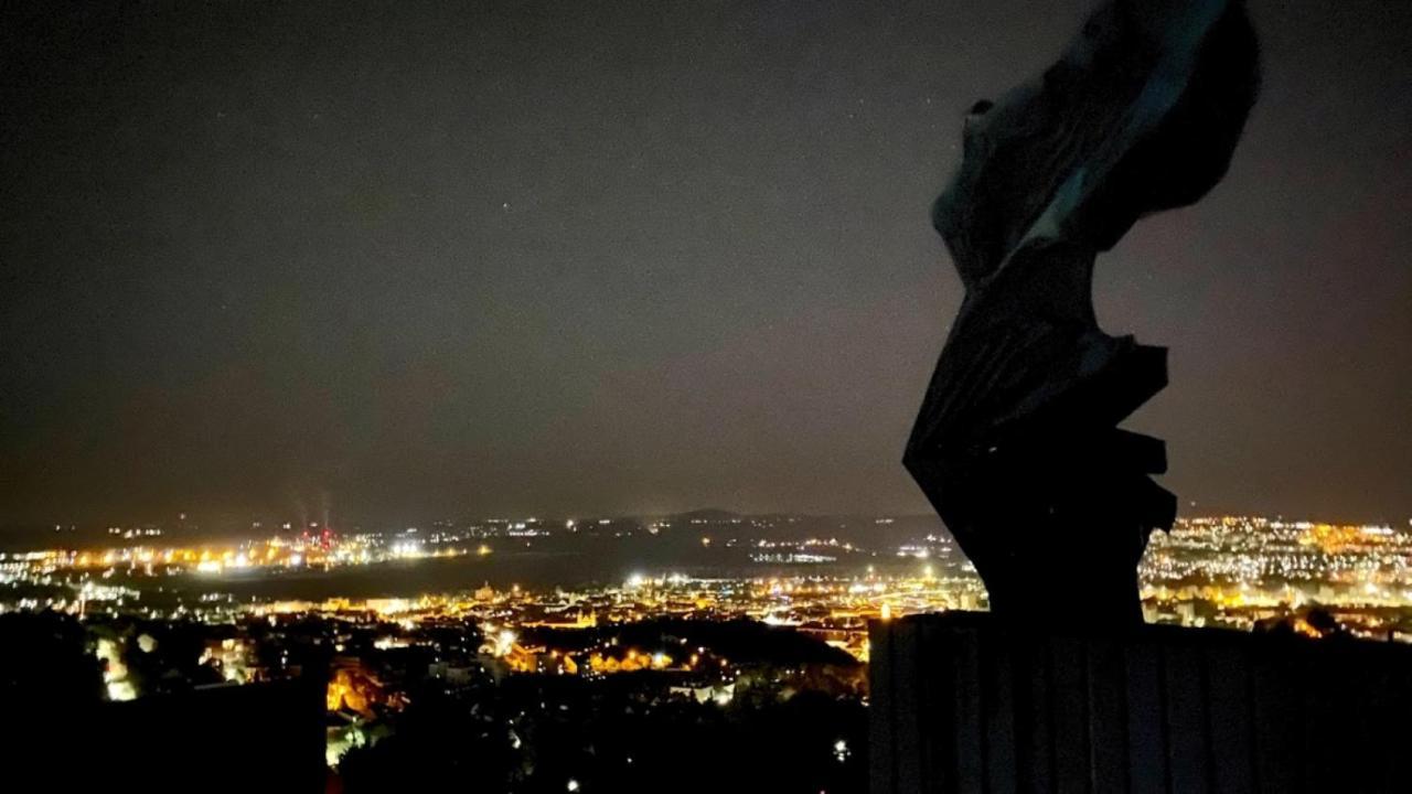 Fehérház Alkalmi Szálló Pécs Extérieur photo